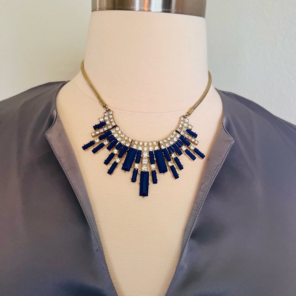Blue and Silver Gemstone Fashion necklace